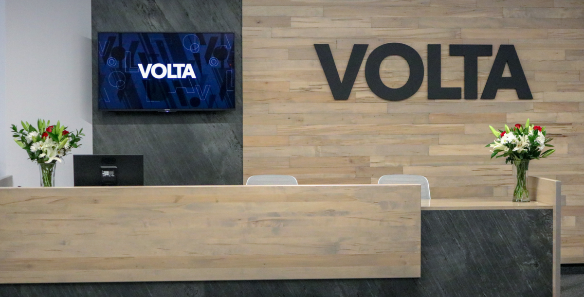 Volta Front Desk re